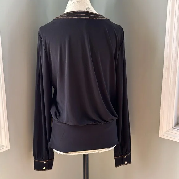 White House Black Market surplus wrap black top brown contrast stitching NWT Lg - Picture 7 of 11